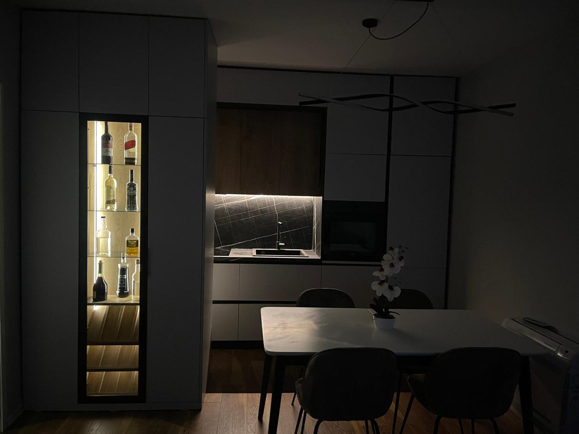 New Bazaar, Grand Apartment Tiranë Eksteriør bilde